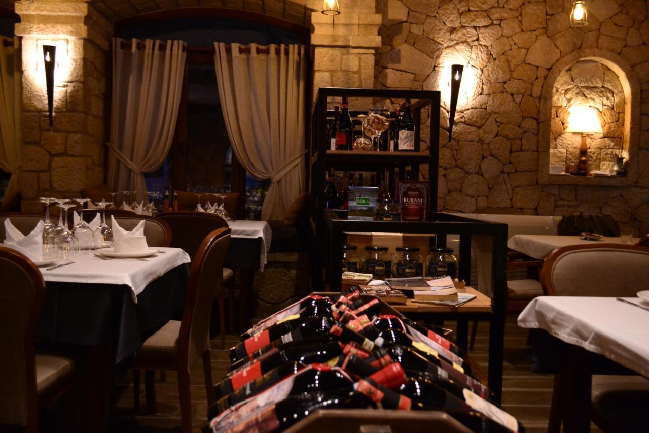 Chateau Fasel Tirana Eksteriør billede